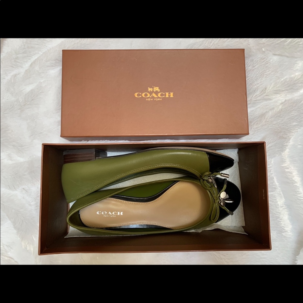 Unworn Coach Flats size 7M